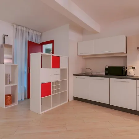 Apartament A Un Passo Da Lucio