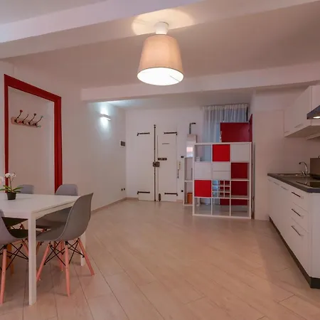 A Un Passo Da Lucio * Bolonia